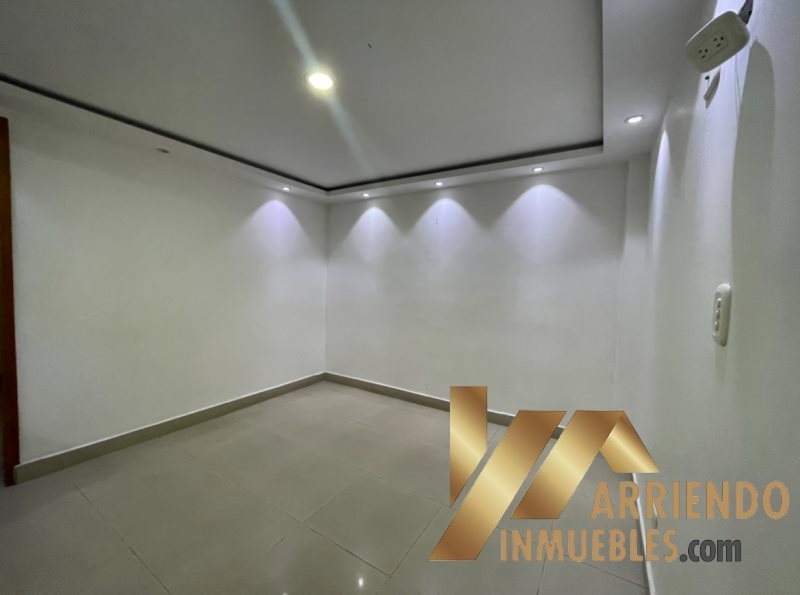 Casa disponible para Arriendo en Medellín con un valor de $3,000,000 código 268