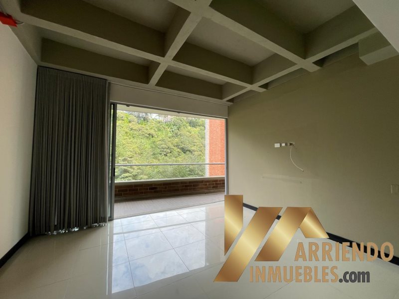 Apartamento disponible para Arriendo en Envigado Camino Verde Foto numero 1